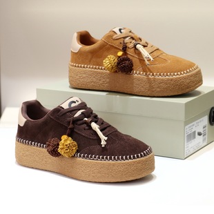 女A26130001C02 板鞋 千百度2026新款 松糕底增高系带串珠流苏休闲鞋