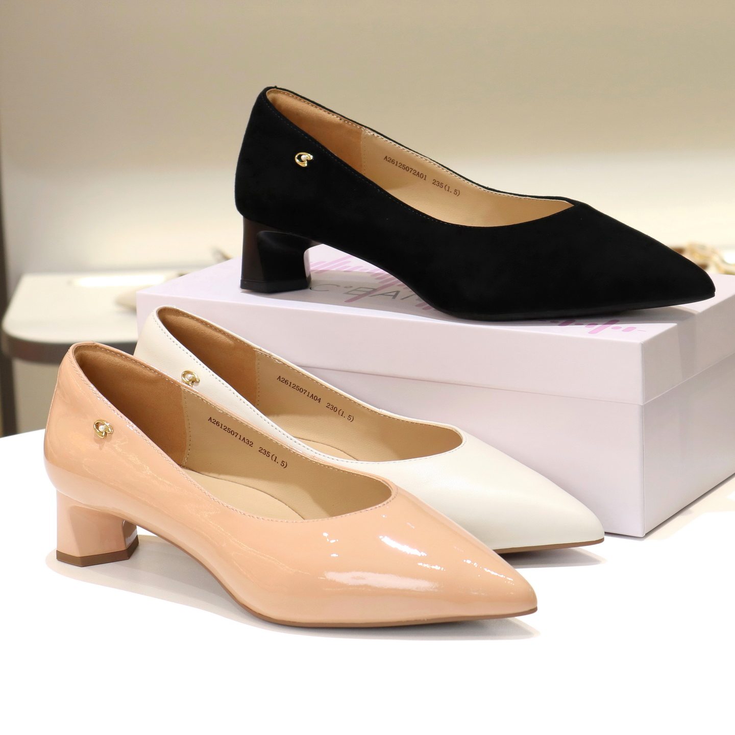 千百度2026尖头粗跟裸色浅口单鞋女A26125071A04A32 A26125072A01,女鞋,浅口单鞋,淘宝优惠券,粉丝福利购,淘宝优惠卷