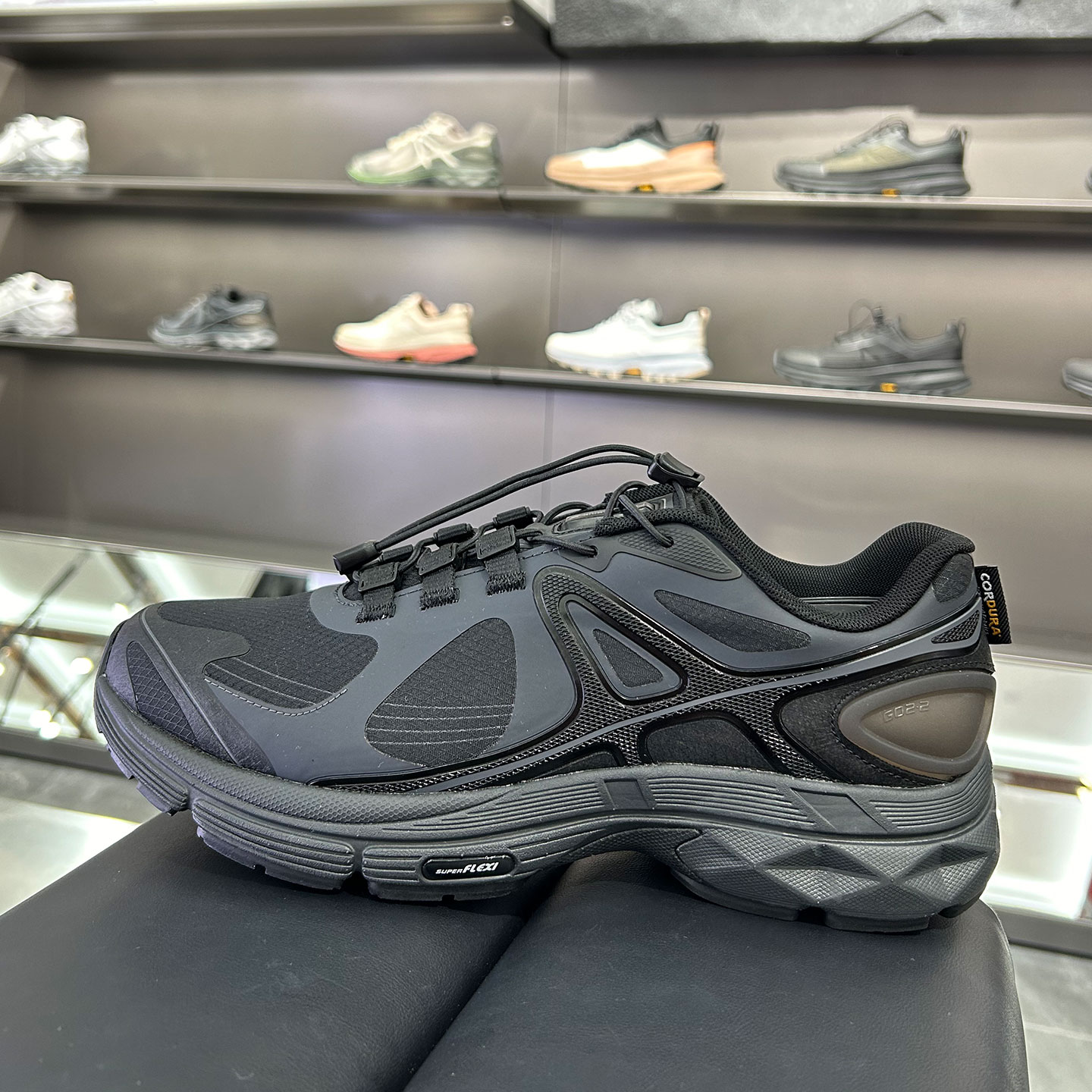 安踏冠军户外系列G02.2-