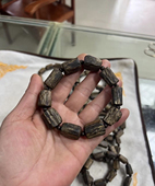保真籽园奇楠沉香手串天然随形老料原木沉水手链黑底油脂香韵绵绵