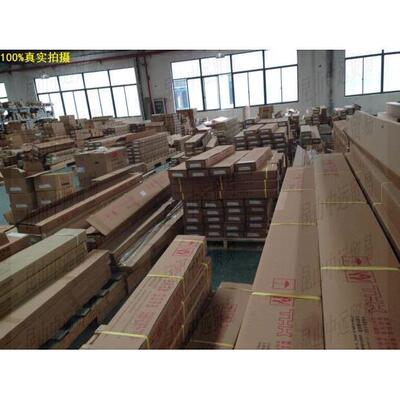 日本THK直线导轨滑SR15W SR204W SR25W SR30W SR35W SR5W SR55W块