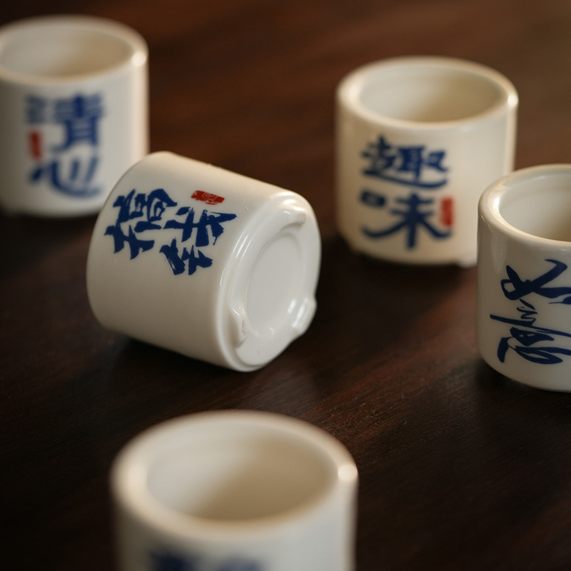 陶瓷创意指尖香薰炉线香插白瓷小桌面香道摆件青花仿古沉香托