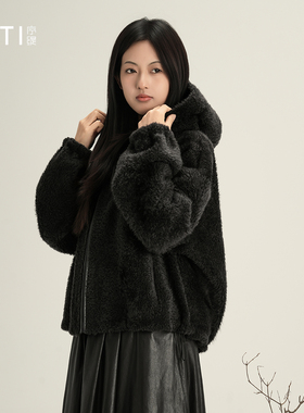序缇质造『云海沉浮』100%皮毛一体连帽拉贡皮草外套女H270-26590
