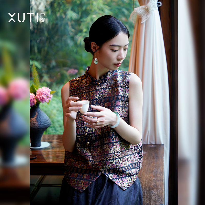 新中式女装桑蚕丝壮锦马甲上衣