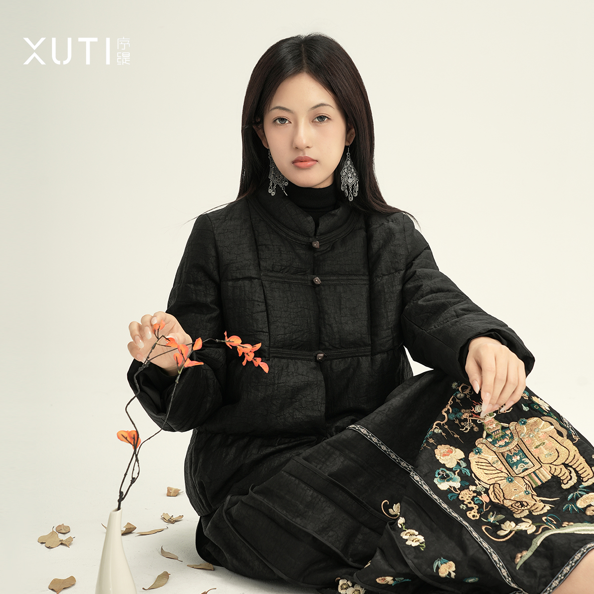 鹅绒填充100%桑蚕丝鹅绒服外套