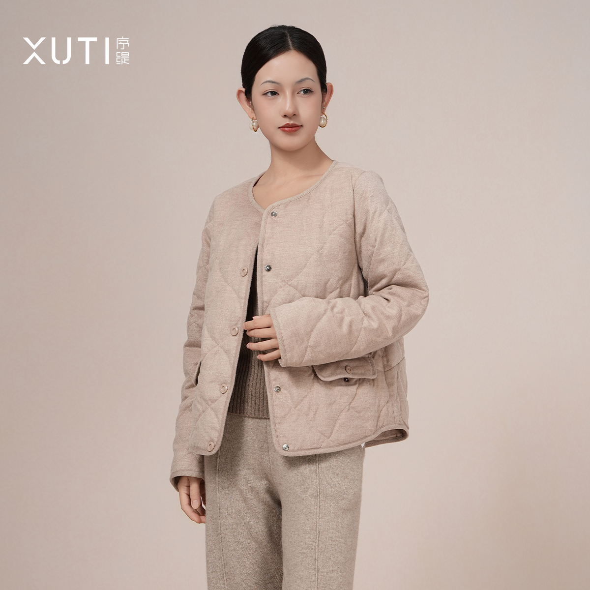 90白鹅绒薄款羽绒服女2025秋冬