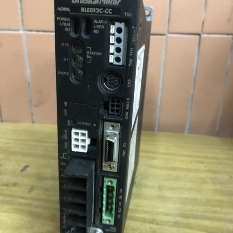 议价东方电机BLED12C-CC无刷电机驱动器 orientalmotor