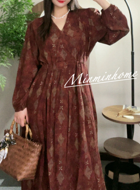 赫拉新中式款碎花棉绸连衣裙长袖女秋季新款宽松休闲显瘦外出长裙