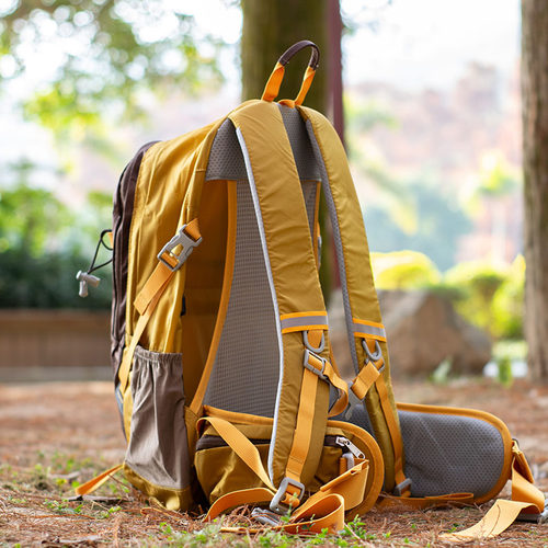 户外登山包轻便悬浮背负系统背包