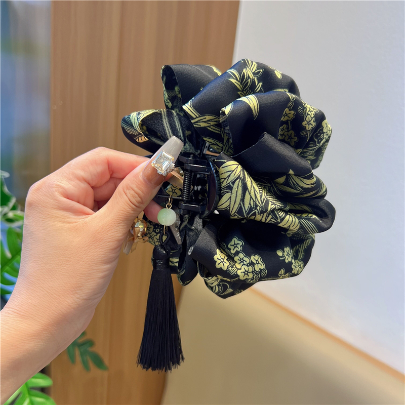 发夹缎面国风泡泡抓夹2025年新款