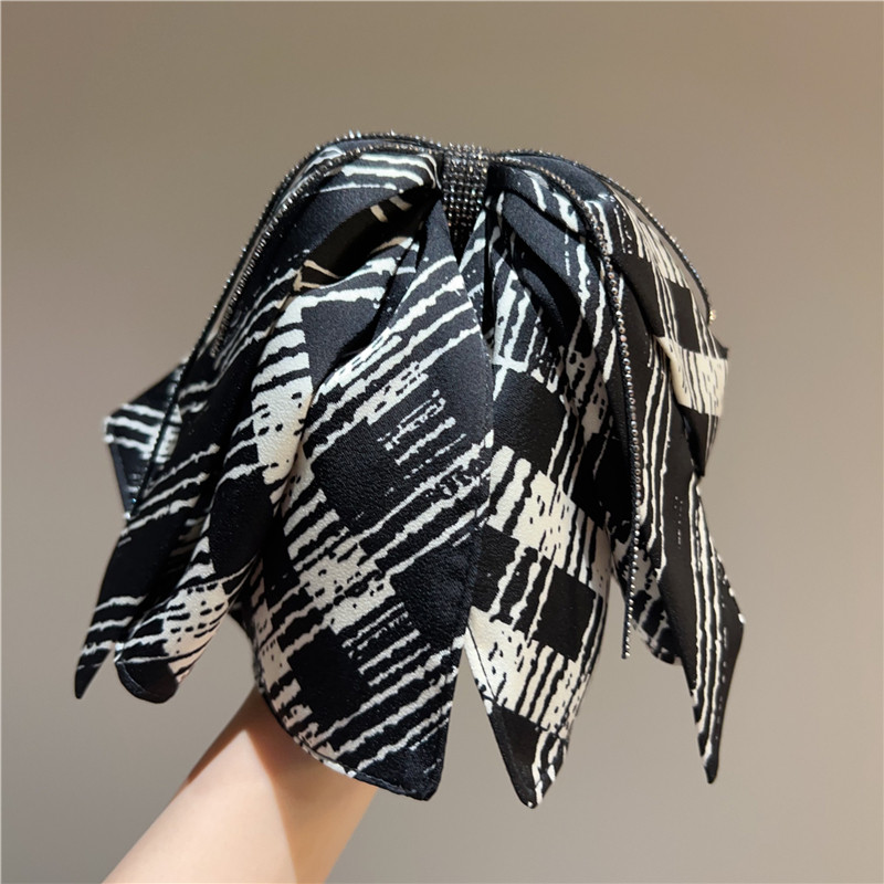 高级感缎面气质黑白格纹蝴蝶结马尾抓夹后脑勺发夹2026新款头饰女,饰品/流行首饰/时尚饰品新,发饰,淘宝优惠券,粉丝福利购,淘宝优惠卷