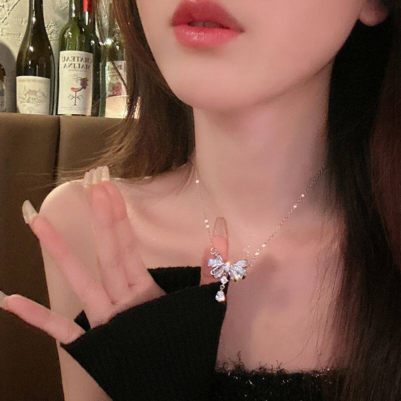 仙女之泪在逃公主微镶锆石蝴蝶结水滴项链轻奢小众设计高级感颈链