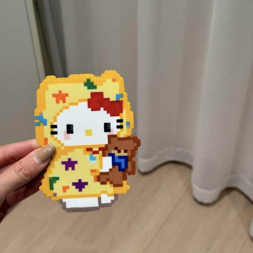 hellokitty拼豆成品挂件ins风送闺蜜送朋友生日礼物可做挂件