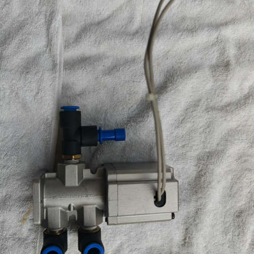 SMC电磁阀VT325一025G-X46议价