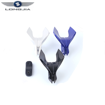 龙嘉维多利亚前挡泥板车标