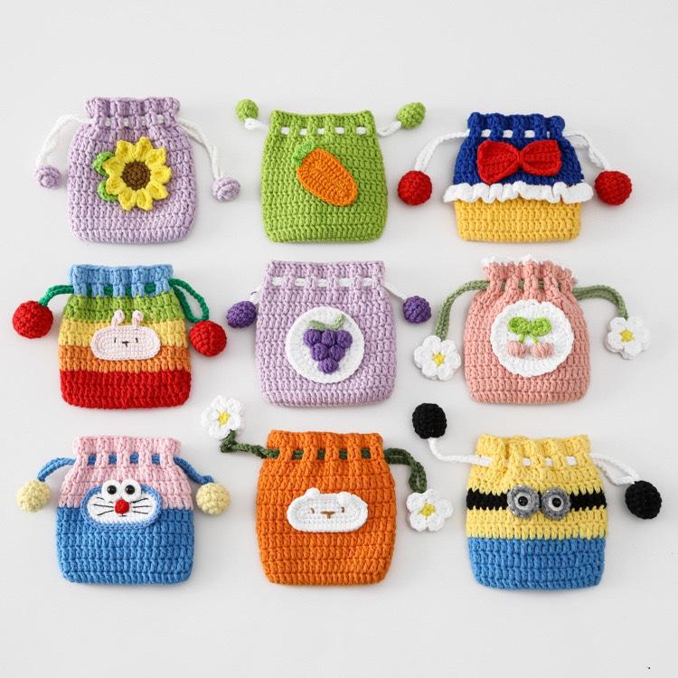 纯手工DIY编制束口包毛线钩织迷你福袋可爱卡通耳机包零钱材料包