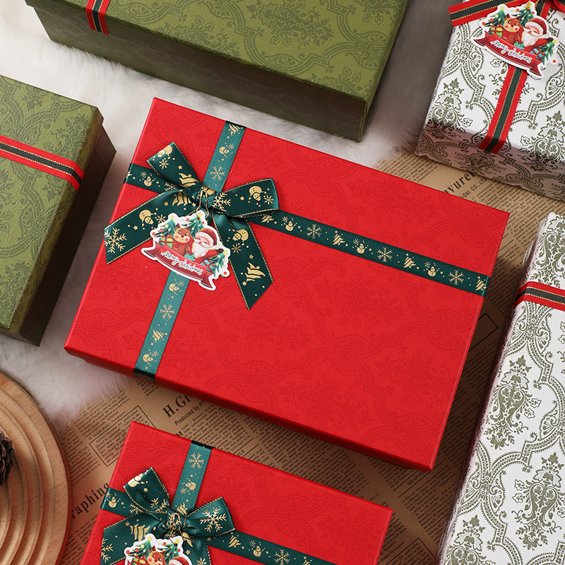 新款高档圣诞节礼品盒红色平安果围巾礼物包装盒大号圣诞空礼盒