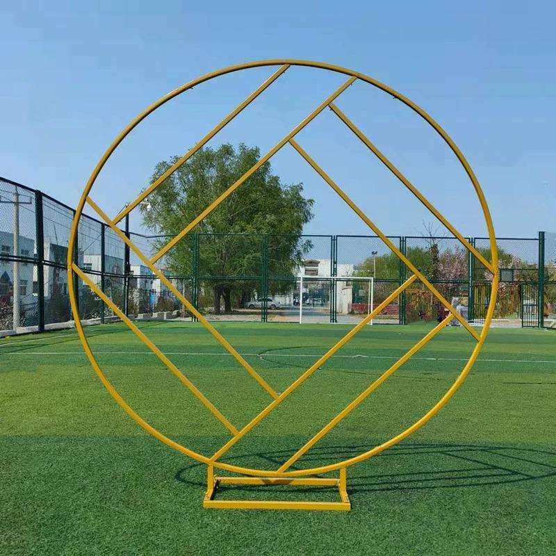 新款婚庆铁艺圆菱形舞台拱门屏风婚礼布置装饰迎宾区摆件橱窗架子