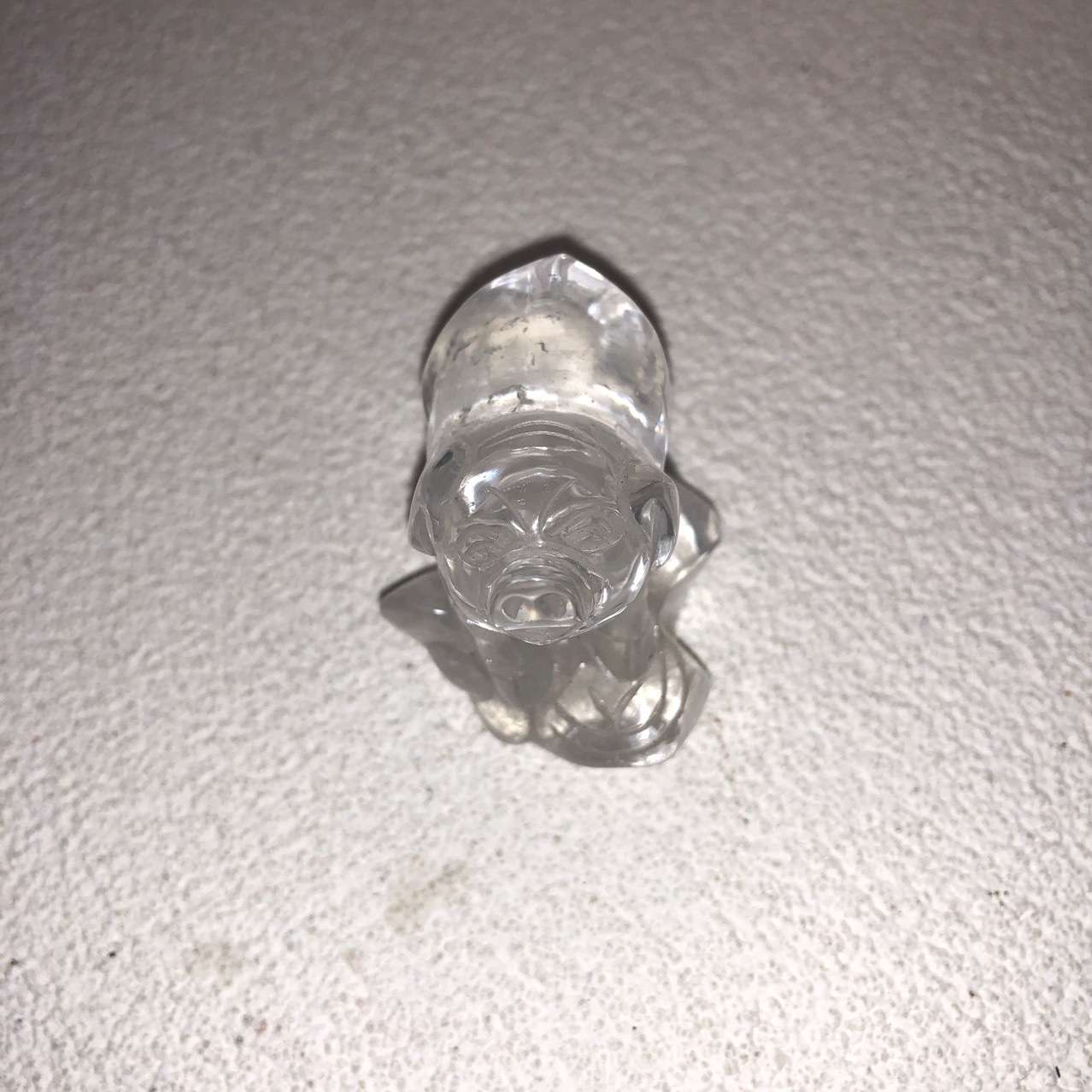 天然水晶人工雕刻制作工艺品天然白水晶制作可爱小猪摆件热销