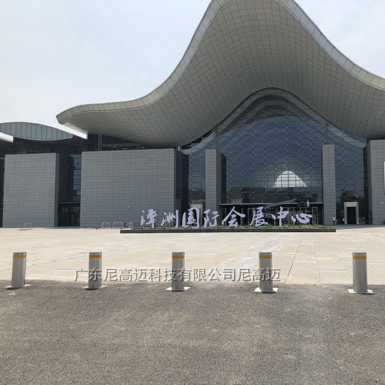 遥控全自动液压升降防恐路障