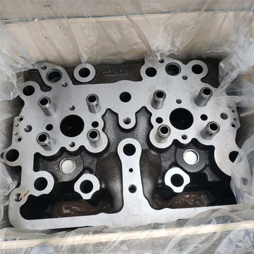 NT855发动机缸盖总成曲轴6711-11-10106710-31-1112