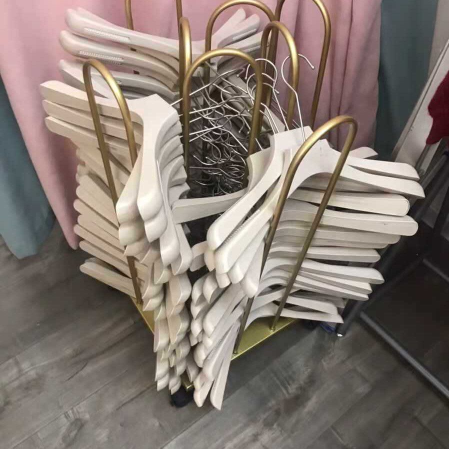 服装店放衣架收纳的可移动整理裤夹架简约男女装店储存车