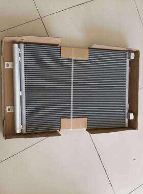 现代220-9s220-9225Vs305ⅴs挖机配件冷凝器11Q6-90071