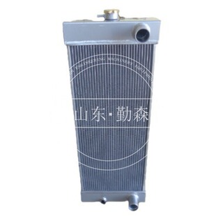 载机配件 WA320 型号齐全 31112 419 装 水箱 液压泵配件