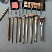 芳语小红书巨火实用单支双头组合化妆刷粉底刷点彩刷修容新手套刷