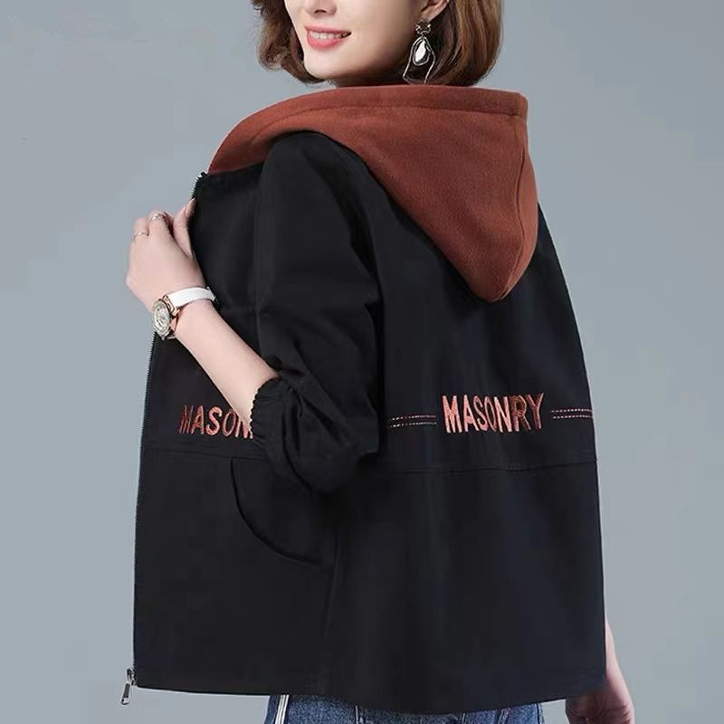 新款时尚连帽大码夹克风衣