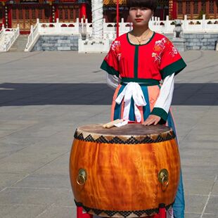 大鼓牛皮大鼓椿木白茬鼓原木鼓战鼓成人大鼓黄牛皮鼓道士寺院鼓