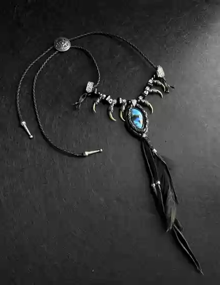 Madeinheaven Visual Style Eagle Claw Fang Gemstone Original High-End Private Custom Necklace