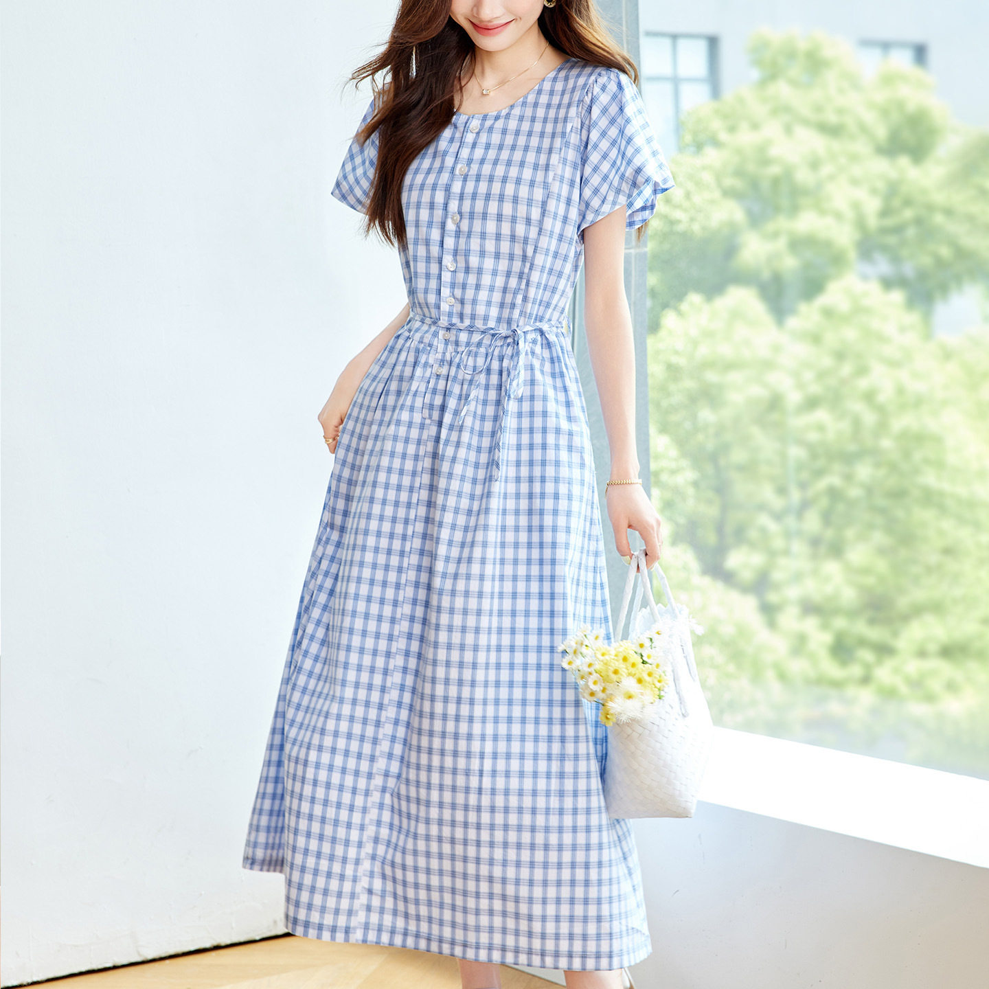 韩系蓝色格子连衣裙女中长款2025夏季新款收腰显瘦气质衬衫裙子