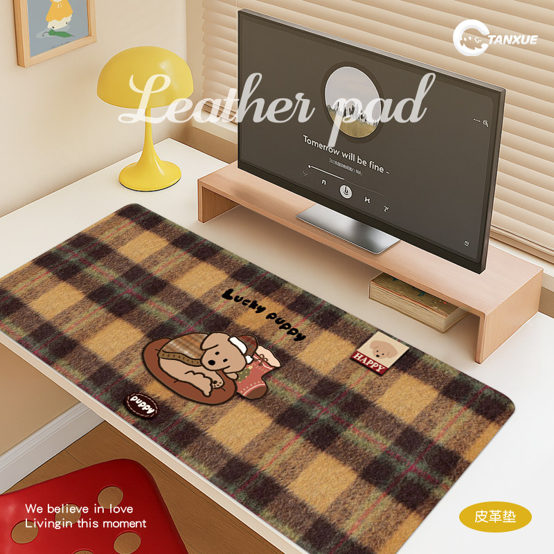 【慵懒小狗】高颜值皮革鼠标垫