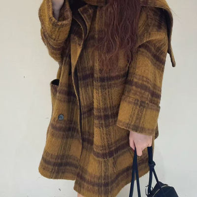 羊驼毛2025秋冬女款新品高级感围巾格子款中长款双面大衣