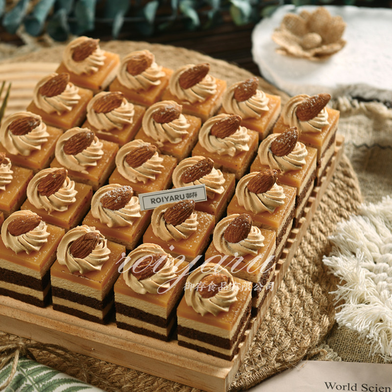 巴旦木焦糖慕斯蛋糕切块茶歇西点咖啡馆冷冻法式甜点武汉苏州长沙