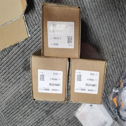 原装现货NOVOTECHNIK LWH-0130 LWH-130电子尺光电实价议价