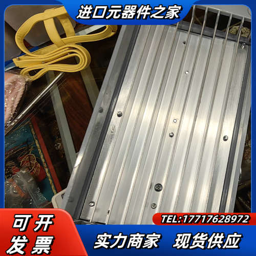 伦茨ESV371N02YXB变频器  300，直议价