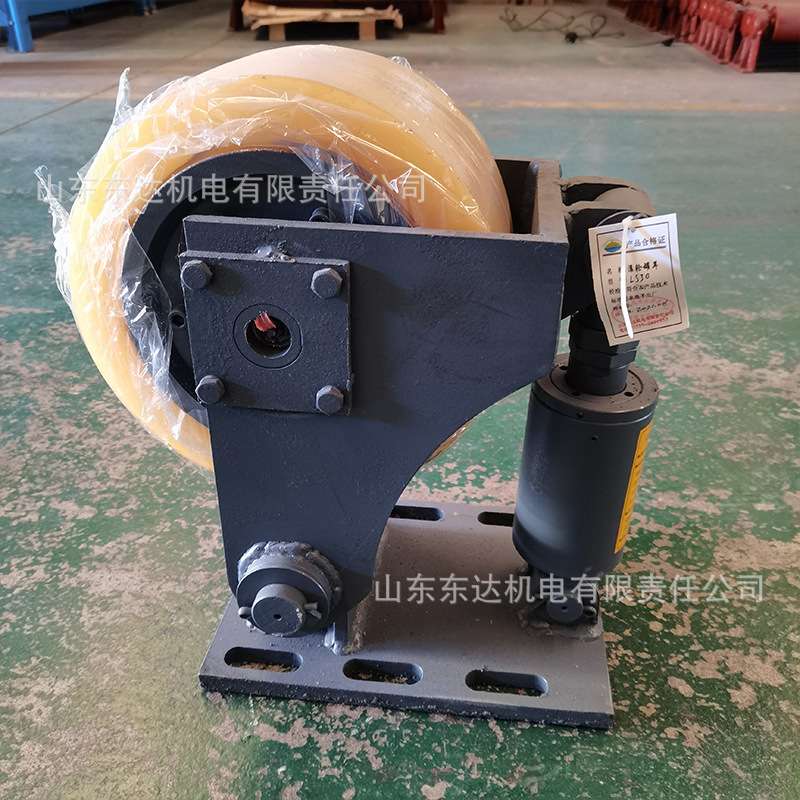 LS30副井缓冲式滚轮罐耳 煤矿井下罐笼用提升装置滚轮罐耳