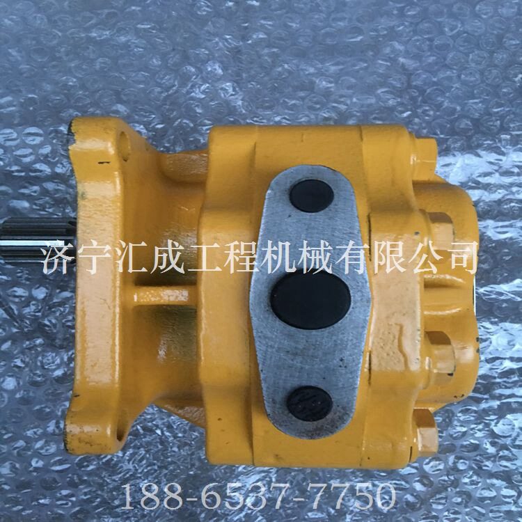 山推转向泵/SD32变速泵 07433-71103 山推推土机SD32齿轮泵