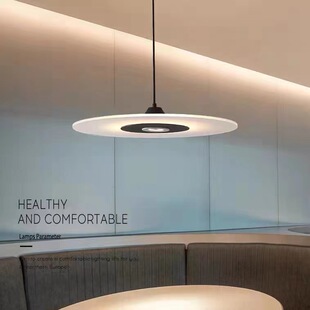 丹麦现代简约设计师餐厅吊灯带射灯飞碟灯创意个性吧台岛台餐桌灯