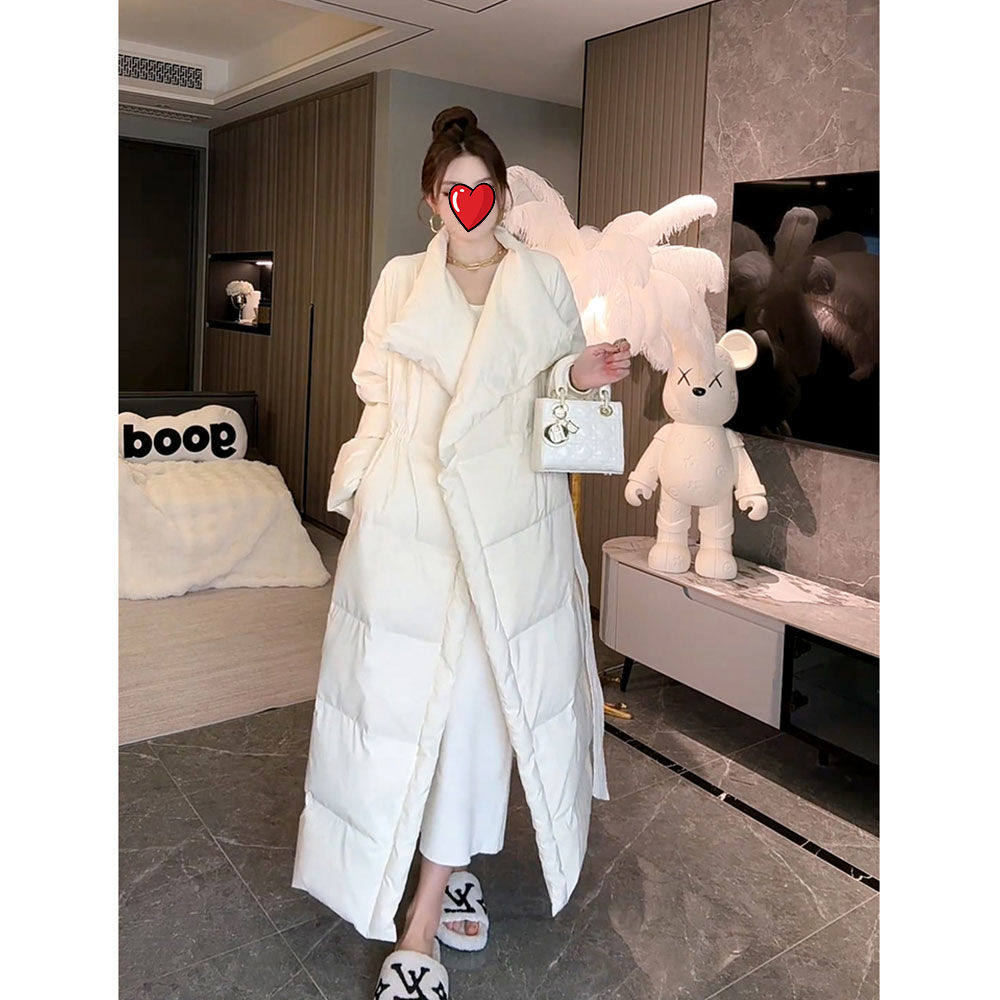 超好看时尚气质大翻领羽绒棉服女宽松收腰显瘦大衣冬