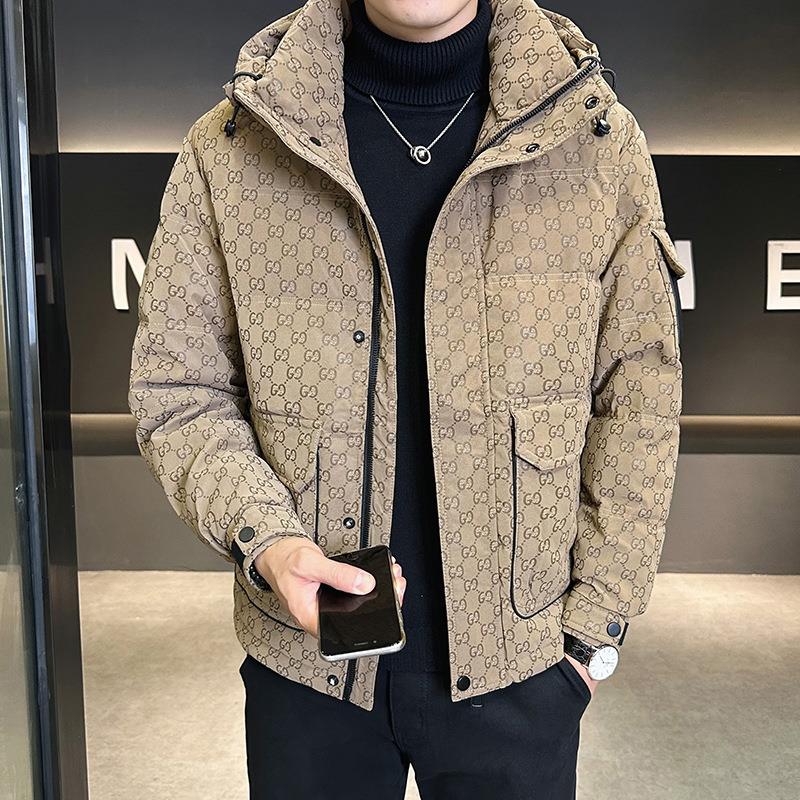 嘉兴平湖羽绒服男士加厚极寒保暖白鸭绒高端短款冬季连帽羽绒外套