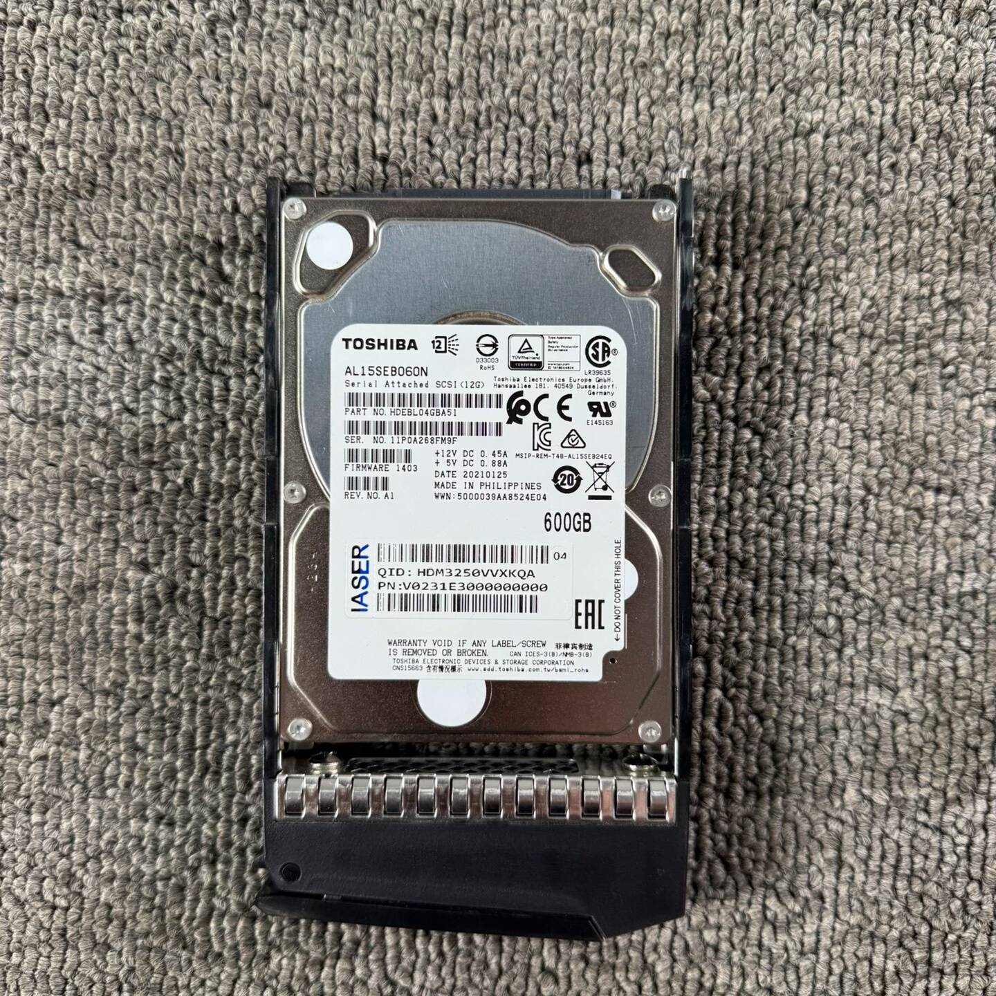 东芝AL15SEB060N 600G2.5寸12GB议价 也可为维修！！