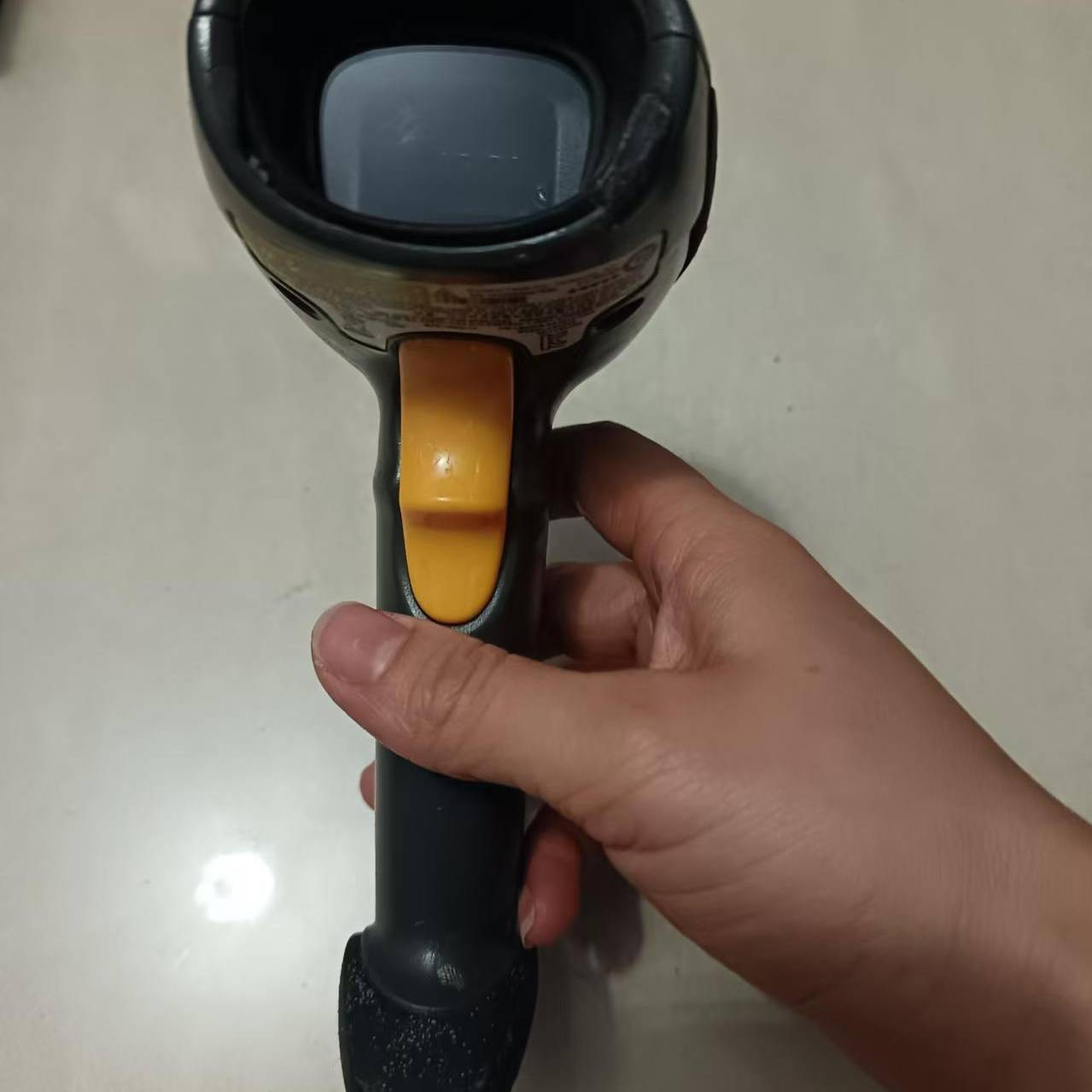 Smybol讯宝LS4208一维扫描议价 也可为维修！！