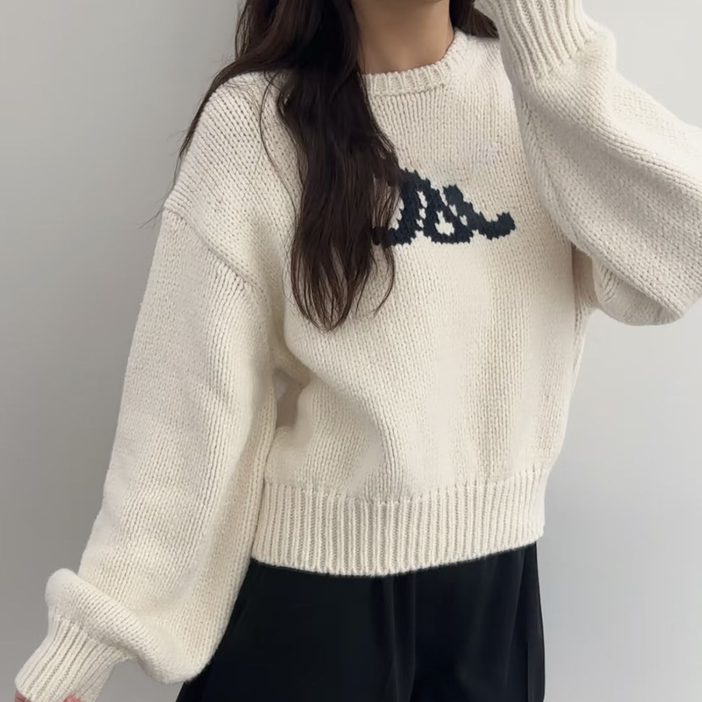 棉混纺图标刺绣圆领套头针织衫女