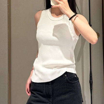 篙品质~粘纤~胸口图标刺绣 圆领无袖针织背心 修身显瘦打底上衣