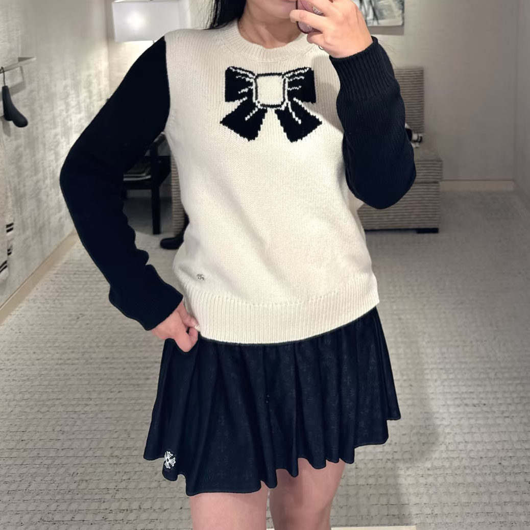 篙品质~羊毛羊绒 25k 甜美休闲风 小鹿蝴蝶结撞色毛衣 套头针织衫