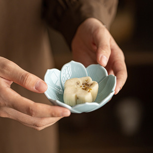 家用水果盘茶点盘菜碟瓜子零食结婚摆台 陶瓷小号糕点碟干果盘中式