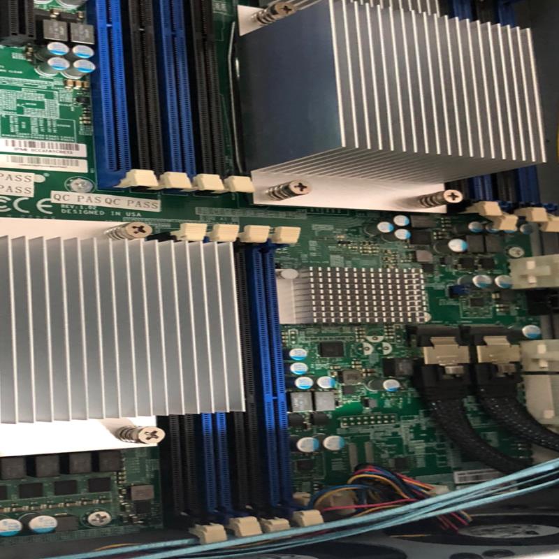 双路x79 主板 超微X9DRD-7LN4F服务器